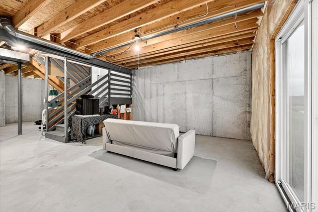 214 Liberty Valley Drive, Foristell, MO 63348