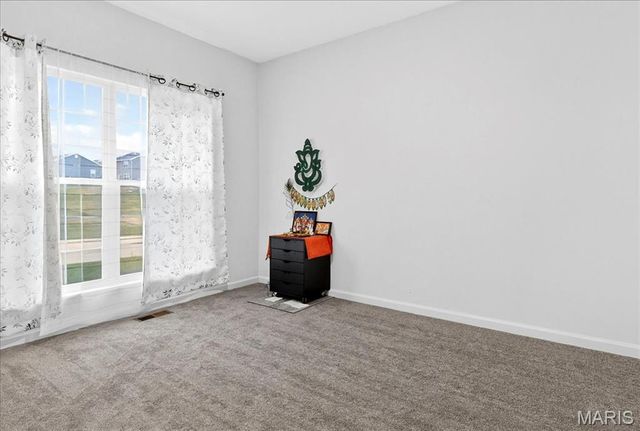 214 Liberty Valley Drive, Foristell, MO 63348