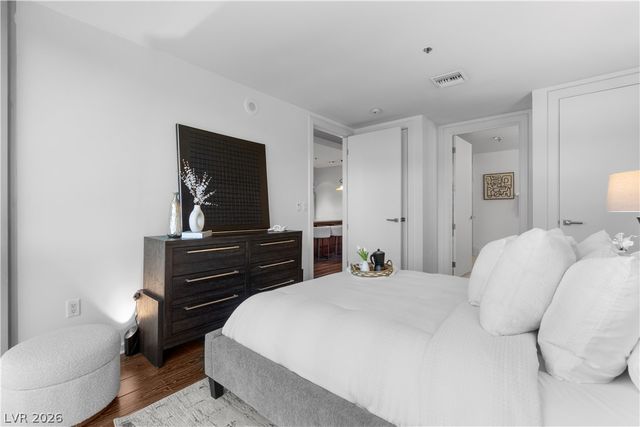 4471 Dean Martin Drive 305, Las Vegas, NV 89103