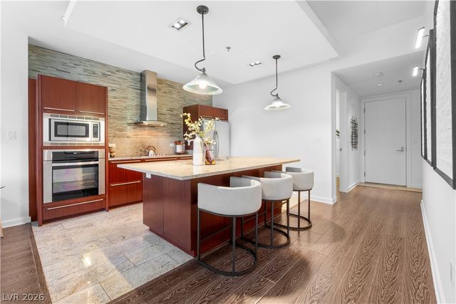 4471 Dean Martin Drive 305, Las Vegas, NV 89103