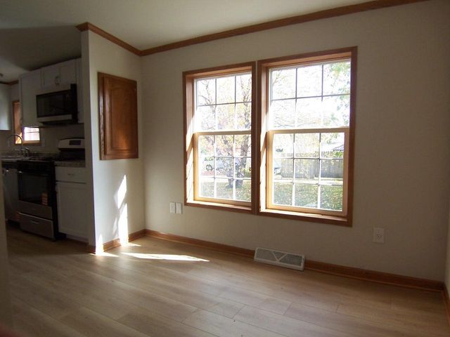 103 J P COURT, Eden, WI 53019