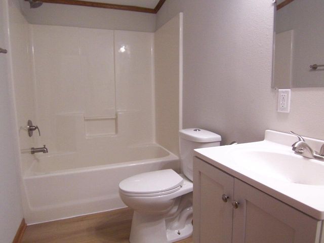 103 J P COURT, Eden, WI 53019