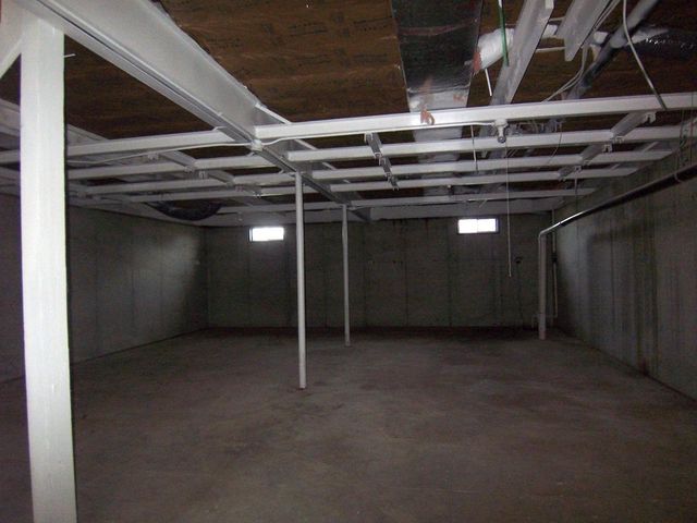 103 J P COURT, Eden, WI 53019