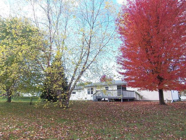 103 J P COURT, Eden, WI 53019