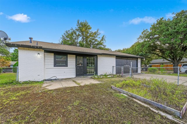 1421 Bosque Drive, Garland, TX 75040