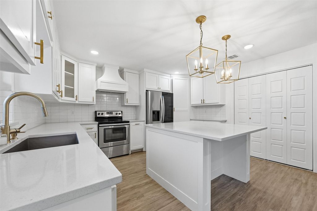 1421 Bosque Drive, Garland, TX 75040