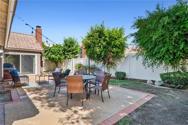 8492 E Saratoga Street, Anaheim Hills, CA 92808