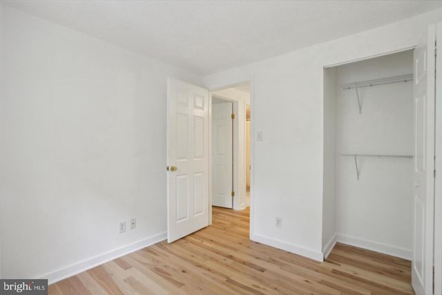 34 DORCHESTER CIR, Marlton, NJ 08053