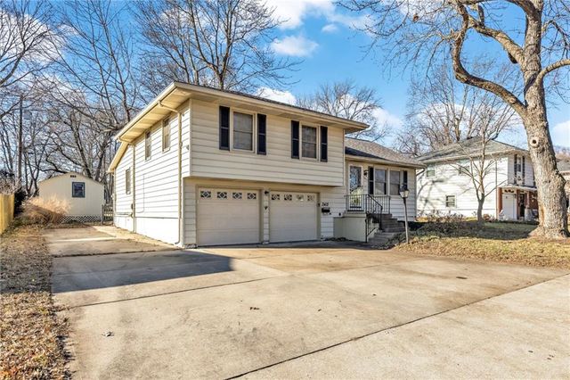3412 S Emery Street, Independence, MO 64055
