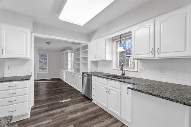 3412 S Emery Street, Independence, MO 64055