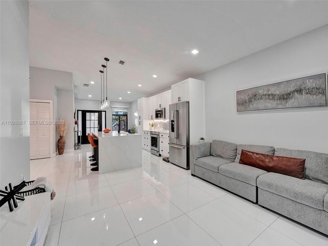 19901 NW 77th Ct 0, Hialeah, FL 33015