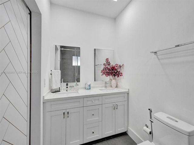 19901 NW 77th Ct 0, Hialeah, FL 33015