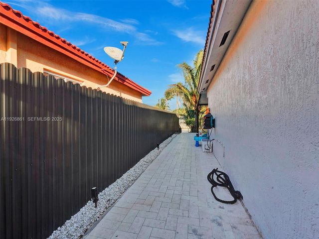 19901 NW 77th Ct 0, Hialeah, FL 33015