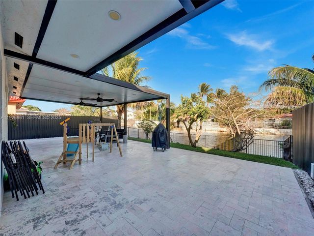 19901 NW 77th Ct 0, Hialeah, FL 33015