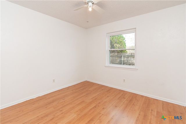 1201 Hughes Avenue, Copperas Cove, TX 76522