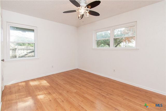 1201 Hughes Avenue, Copperas Cove, TX 76522