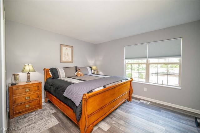 226 Village Court, Columbiana, OH 44408