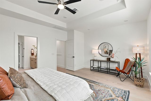 5339 Larkin Street A, Houston, TX 77007