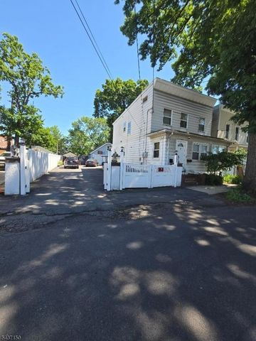 252 Pennsylvania Ave, Hillside Twp., NJ 07205