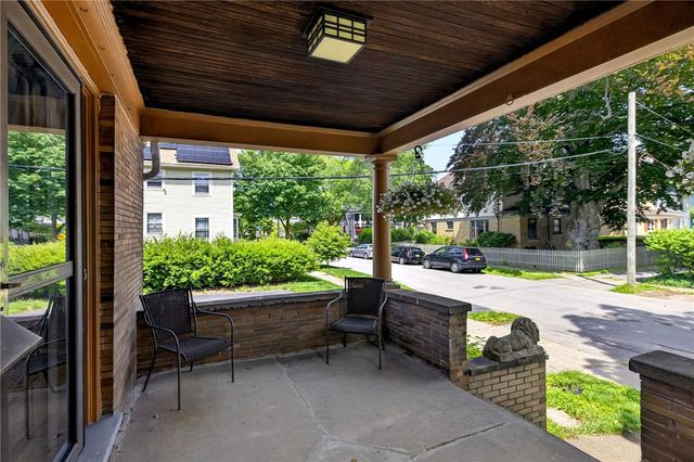 241 Brunswick St, Rochester, NY 14607