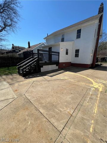 1129 Avon Street, Akron, OH 44310