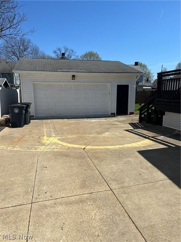 1129 Avon Street, Akron, OH 44310