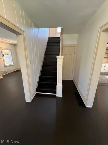 1129 Avon Street, Akron, OH 44310