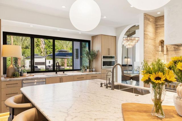 3 Clancy Lane S, Rancho Mirage, CA 92270