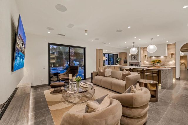 3 Clancy Lane S, Rancho Mirage, CA 92270