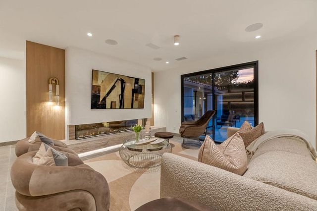 3 Clancy Lane S, Rancho Mirage, CA 92270