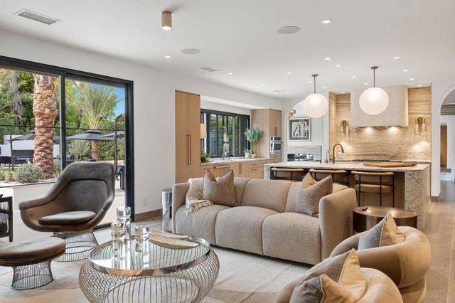 3 Clancy Lane S, Rancho Mirage, CA 92270