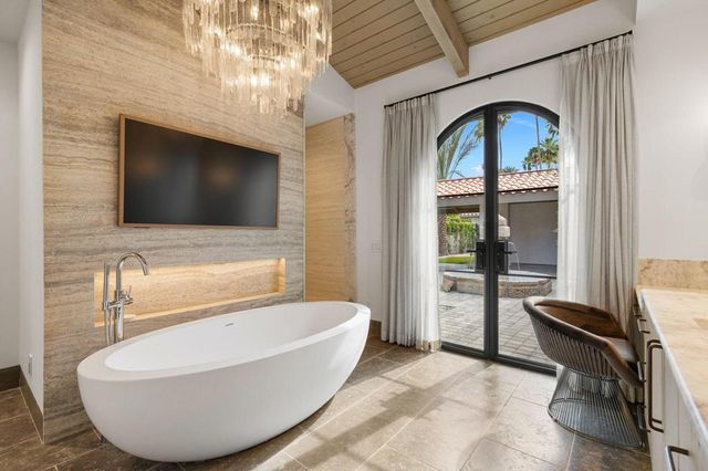 3 Clancy Lane S, Rancho Mirage, CA 92270