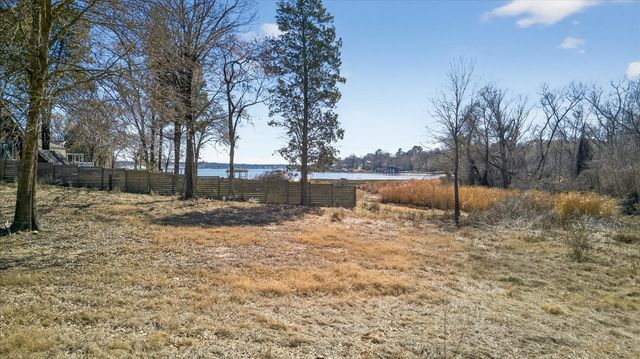 000 Lance, Eustace, TX 75124