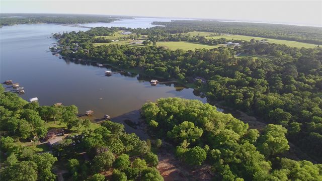 000 Lance, Eustace, TX 75124