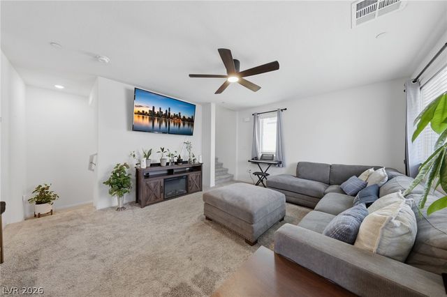 6941 Skyline Blue Street, North Las Vegas, NV 89086