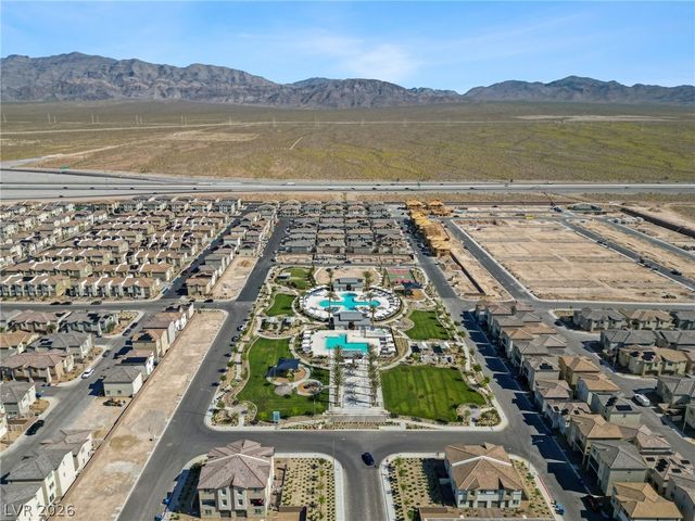 6941 Skyline Blue Street, North Las Vegas, NV 89086