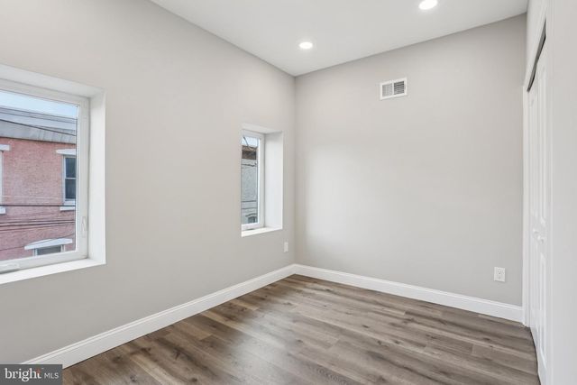 2225-2227 N WATERLOO ST, Philadelphia, PA 19133