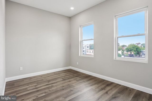 2225-2227 N WATERLOO ST, Philadelphia, PA 19133