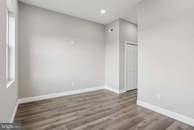 2225-2227 N WATERLOO ST, Philadelphia, PA 19133