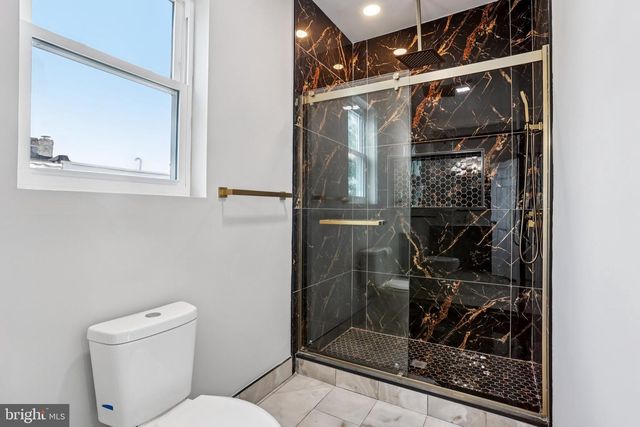 2225-2227 N WATERLOO ST, Philadelphia, PA 19133