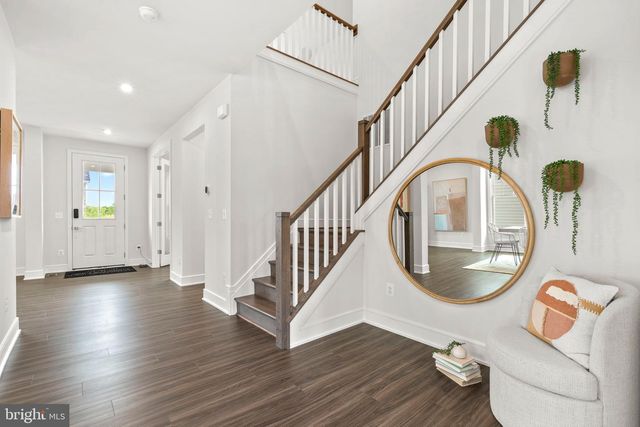 2611 BLUE RIDGE AVE, Marshall, VA 20115