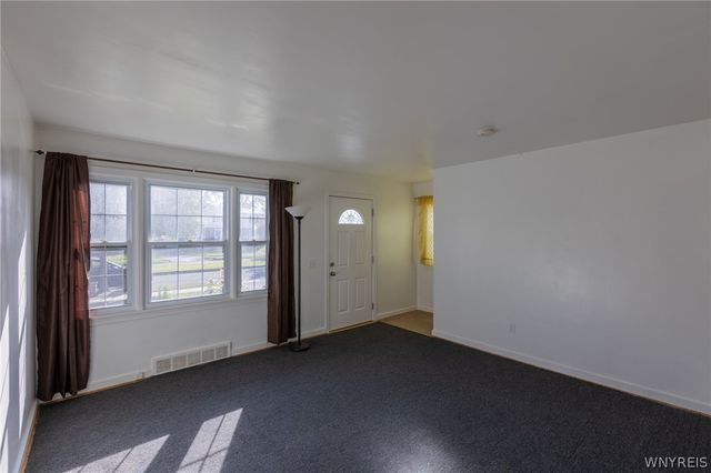 514 Windermere Boulevard, Amherst, NY 14226