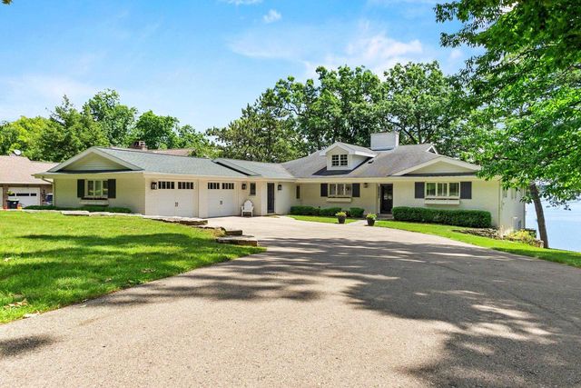 334 Forest Avenue, Green Lake, WI 54941