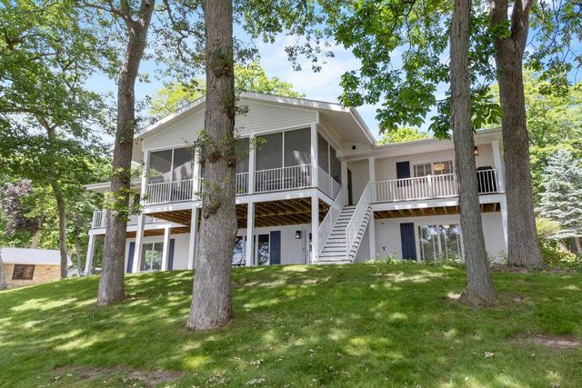 334 Forest Avenue, Green Lake, WI 54941