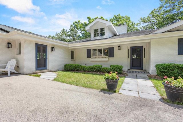 334 Forest Avenue, Green Lake, WI 54941