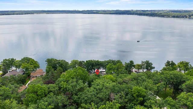 334 Forest Avenue, Green Lake, WI 54941