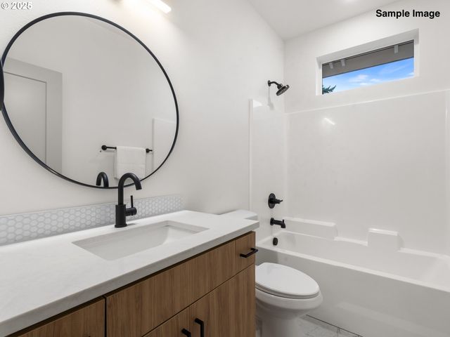 7430 Se 51st Ave, Portland, OR 97206