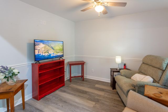 890 Lee Station Mtn Road, Pikeville, TN 37367