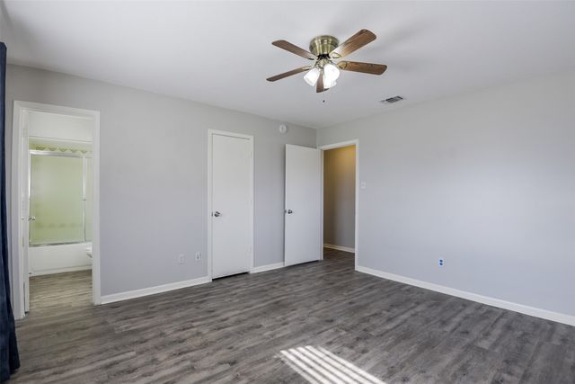 105 Stiles Drive, Midlothian, TX 76065
