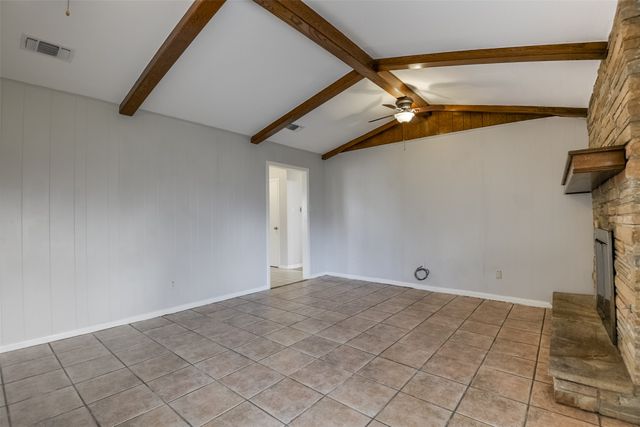 105 Stiles Drive, Midlothian, TX 76065